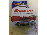 hot wheels snap on skyline